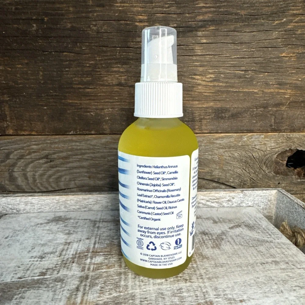 Sailor by captain blankenship Gentle‎ Tides Cleansing Oil 4 Fl Oz | MSRP = $24